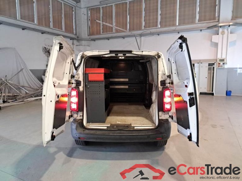 PEUGEOT EXPERT / 2016 / 4P / FURGONE 2.0 BLUEHDI 120 PREMIUM STANDARD #5