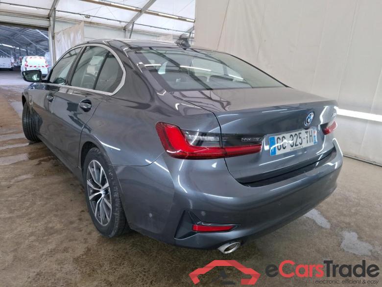BMW Série 3 Berline / 2018 / 4P / Berline 330e 292ch Business Design BVA8 Hybride #2