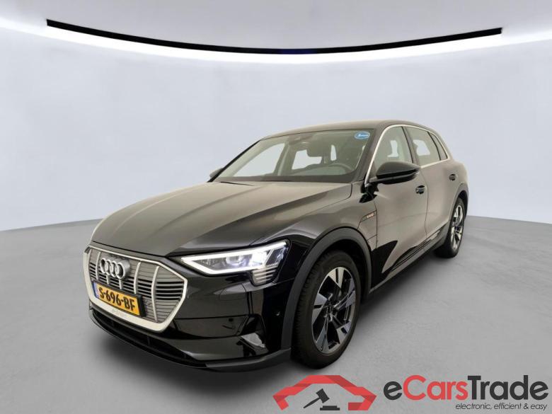 AUDI e-tron 300 kW #1