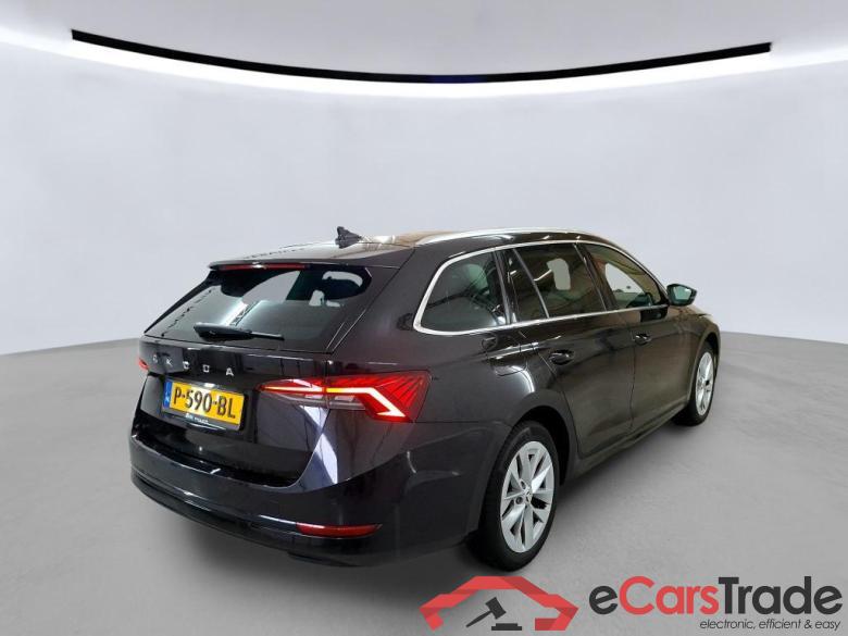 SKODA Octavia Combi 81 kW #6