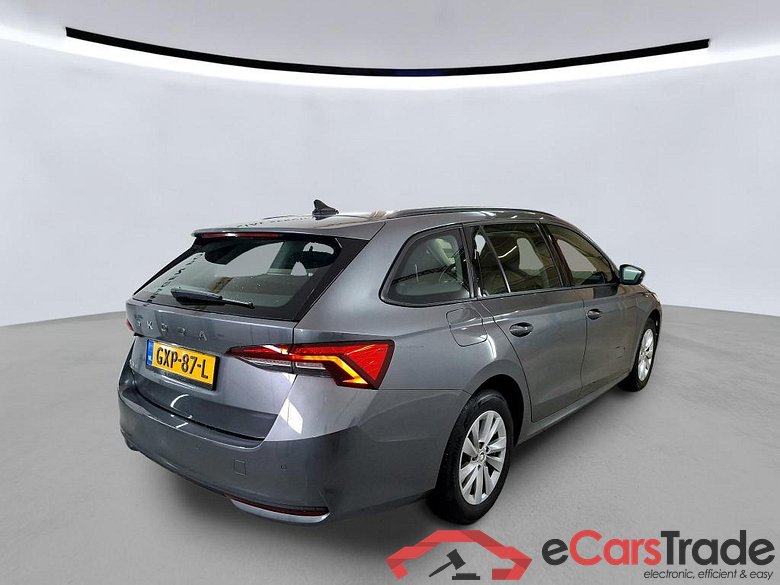 SKODA Octavia Combi 85 kW #5