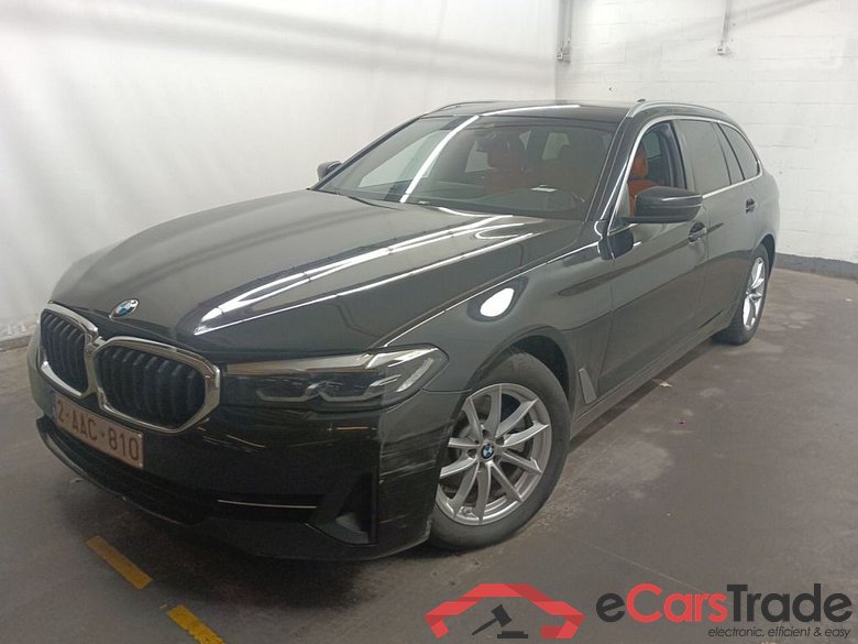 BMW 5 Reeks Touring 518d Aut. (100 kW) 5d