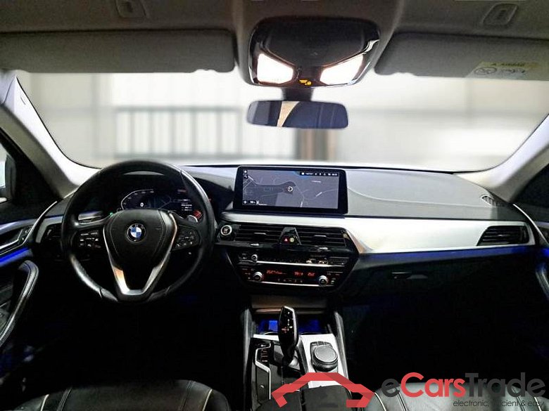 BMW SERIE 5 / 2020 / 5P / STATION WAGON 520D XDRIVE LUXURY AUTO MH48V TOURING #3