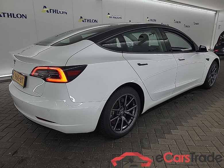 Tesla Model 3 Standard Range Plus RWD 4D 225kW #3
