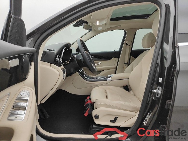 Mercedes-Benz GLC GLC 300 de Business Solution 4MATIC 5d #3