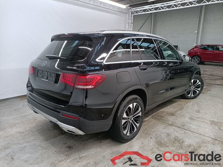 Mercedes-Benz GLC GLC 300 de Business Solution 4MATIC 5d #2