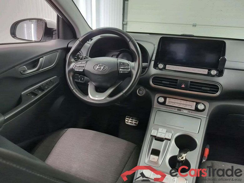 HYUNDAI Kona EV Comfort 64 kWh #3