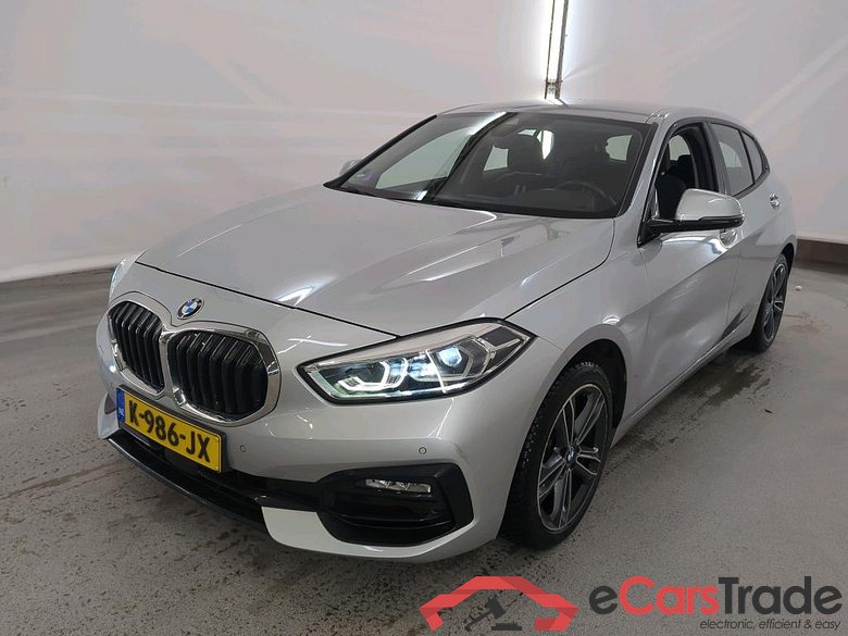 BMW 1 Serie 118i Sport Line 5d #1
