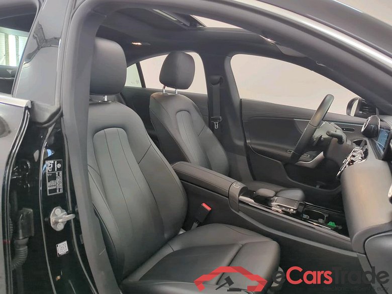 Mercedes-Benz CLA CLA 180 DCT Bus. Solution Luxury 4d + Pano #3