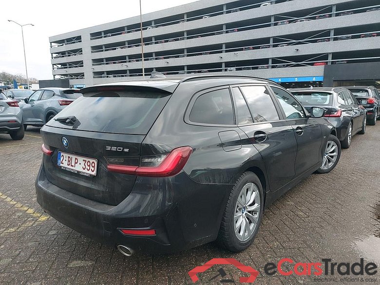 BMW - BMW 3 TOURING 320e 204PK Business Edition With Vernasca Heated Sport Seats & Driving Assistant Pack & Active Cruise Control * HYBRID * #2