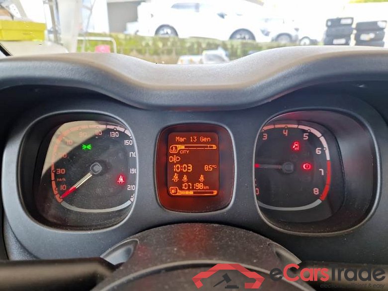 FIAT PANDA / 2011 / 5P / BERLINA 0.9 TWINAIR TURBO 85CV WILD 4X4 #4