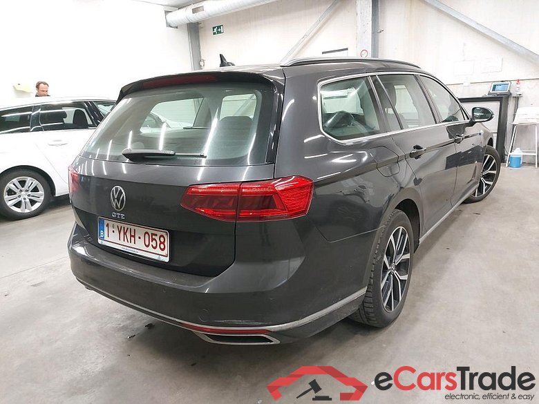 VOLKSWAGEN - VW  PASSAT VARIANT TSI 218PK GTE DSG6 Business With Pano Roof  * HYBRID * #2