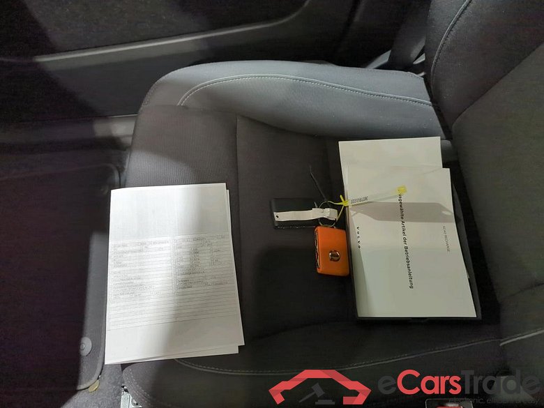 XC40 Inscription Expression Recharge Plug-In Hybrid 2WD 1.5 T4 155KW AT7 E6d #3