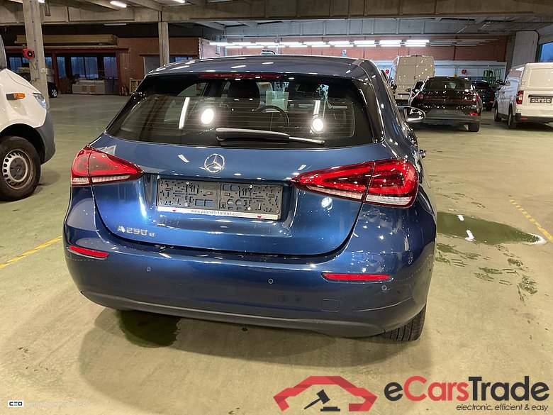 MERCEDES-BENZ A-CLASS 1.3 A 250 E DCT BUSINESS SOLUTION #5