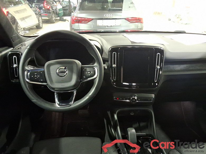 VOLVO XC40 BEV 70KWH RECHARGE PLUS #6