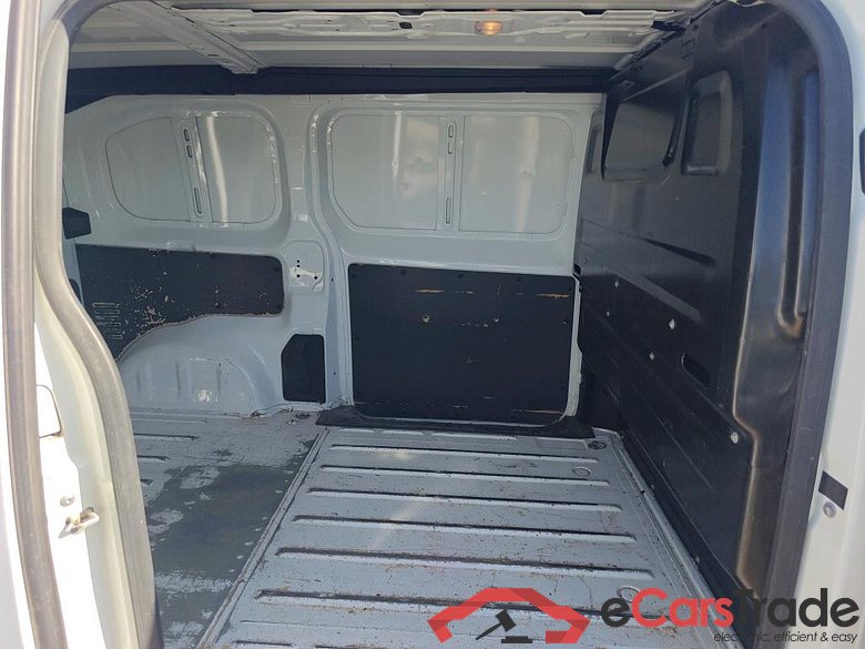 PEUGEOT Expert / 2016 / 4P / furgón Furgón Pro 2.0 BlueHDi 120 S&S Standard (CX) #6