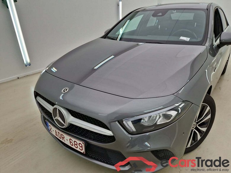 MERCEDES-BENZ A-KLASSE SEDAN 250E BUSINESS SOL. AUT #5