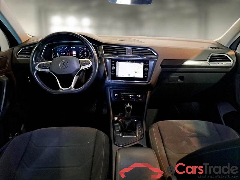 VOLKSWAGEN TIGUAN / 2020 / 5P / SUV 1.5 TSI ACT ELEGANCE DSG #3