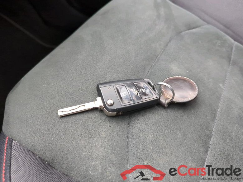 SEAT Ateca 1.5 TSI Style DSG-7 5d #4