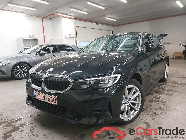 BMW - BMW 3 BERLINE 320e 204PK Business Edition With Vernasca Heated Sport Seats & Driving Assistant & Parking Assistant Pack & * HYBRID * #1