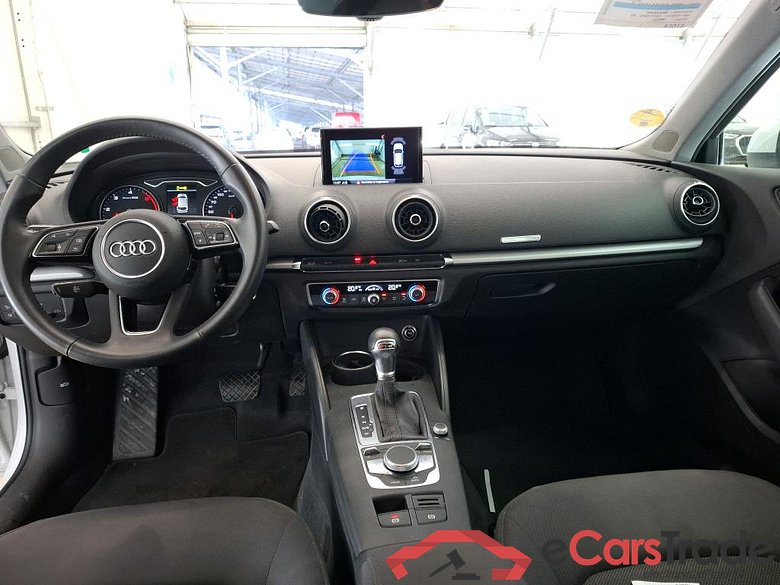 AUDI A3 Sportback / 2016 / 5P / Berline 35 TDI 150 S TRONIC BUSINESS LINE #5
