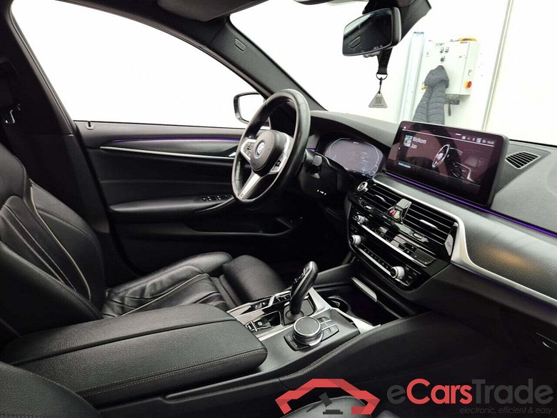 BMW 5-SERIE TOURING 530E AUT M-SPORT #3