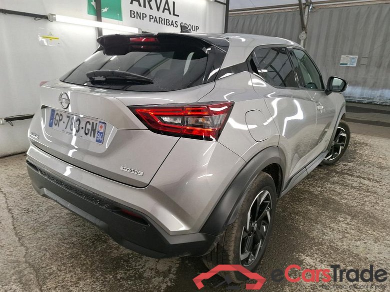 NISSAN Juke / 2019 / 5P / Crossover Hybrid 143 Business+ #3