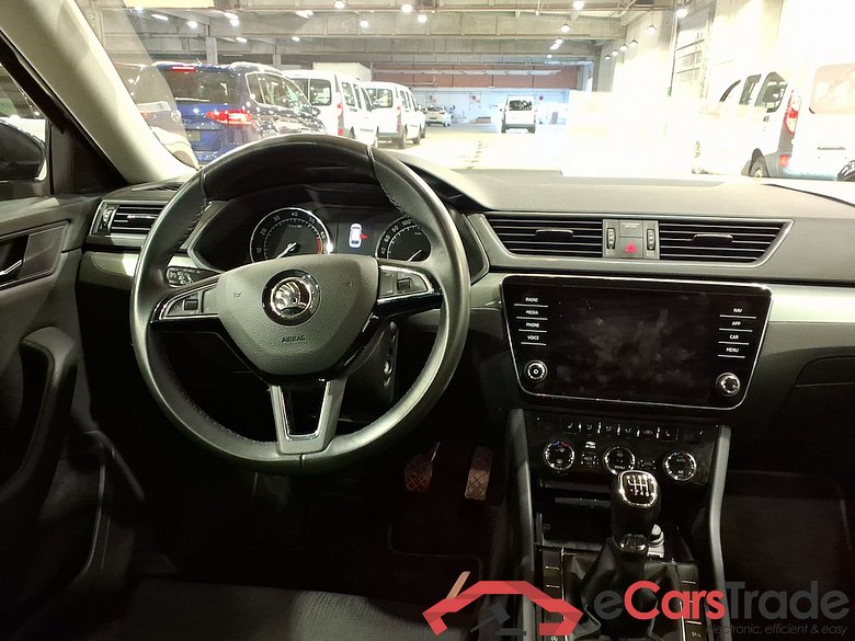 SKODA Superb 1.5 TSI ACT 110KW AMBITION #6