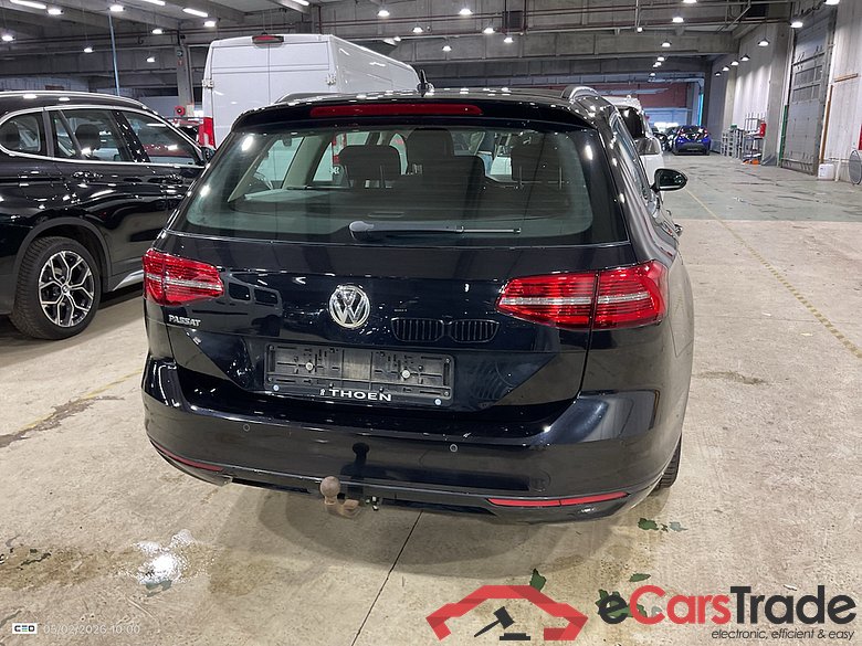 VOLKSWAGEN PASSAT VARIANT - 2015 1.5 TSI ACT Comfortline Bus. OPF (EU6.2) STOCK #5