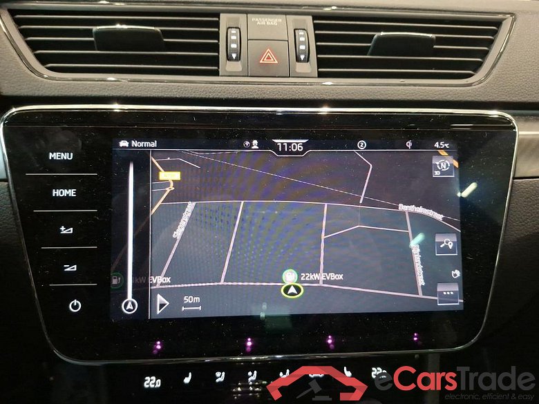 SKODA Superb Combi 110 kW #2