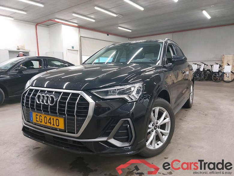 VOLKSWAGEN - AUD Q3 35 TFSI 150PK S-Tronic S Line Business Edition Pack Platinum & Towing Hook * PETROL *