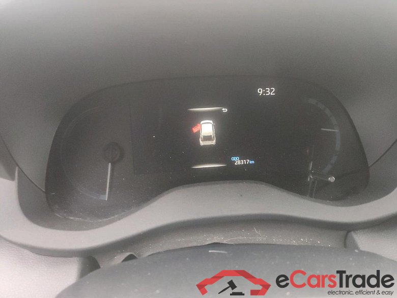 TOYOTA Yaris Cross / 2021 / 5P / todoterreno 1.5 120H Adventure #4