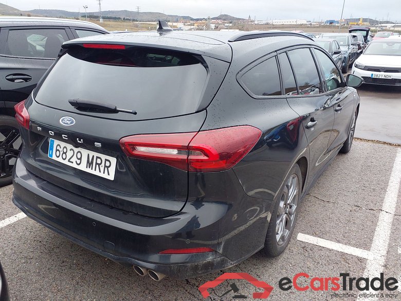 FORD Focus SPORTBREAK 1.0 Ecoboost MHEV 114KW (155CV) Automát ST Line #2