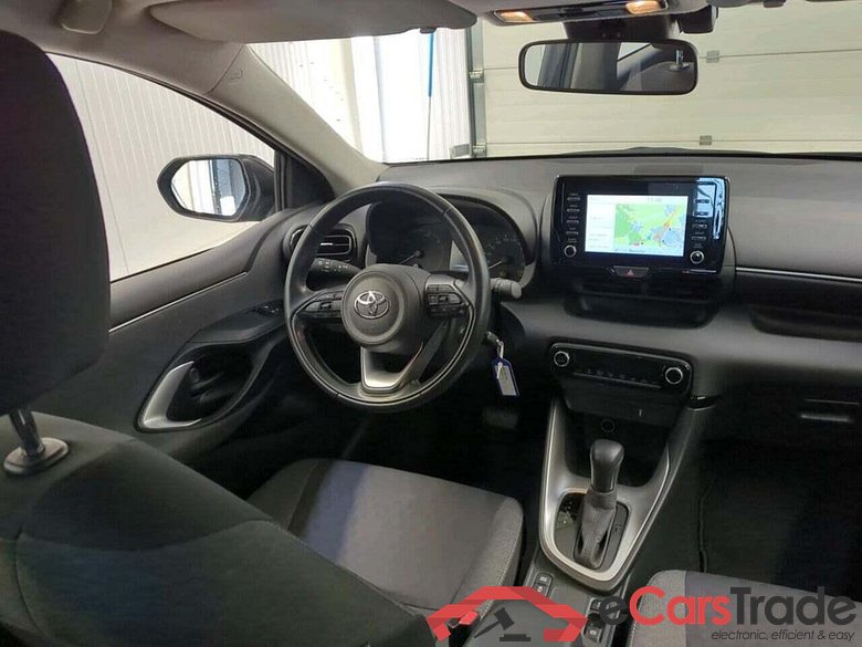 TOYOTA Yaris 1.5 Hyb. Active #3