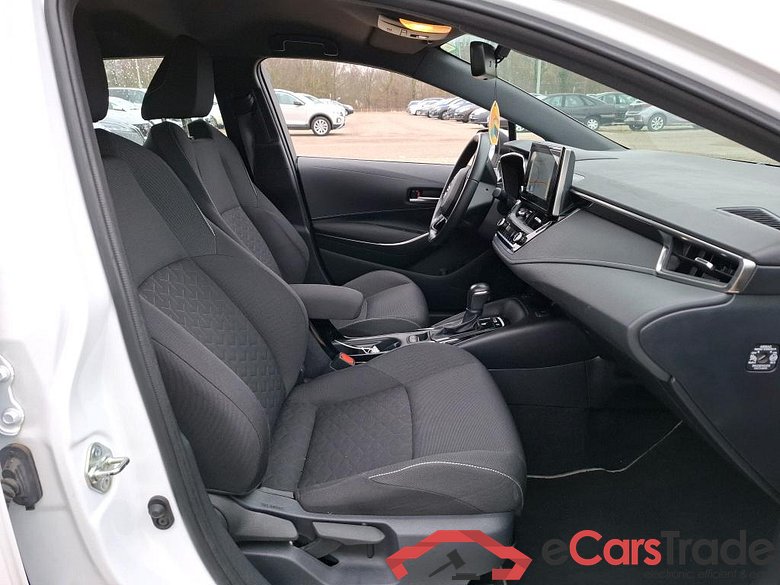 TOYOTA Corolla Touring Sports / 2018 / 5P / Break Hybride 122h Dynamic Business Beyond Zer #6