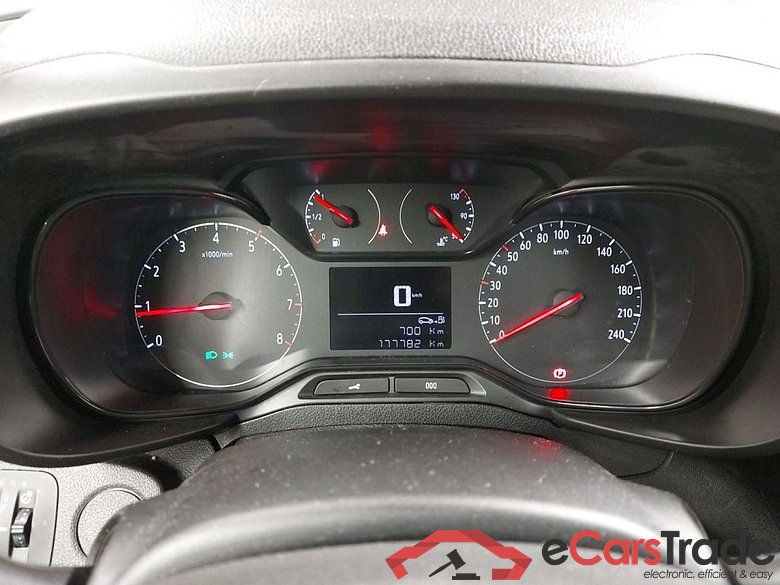 Opel Combo 1.5 Turbo 55kW 2.0T L1H1 Edition 4d #6