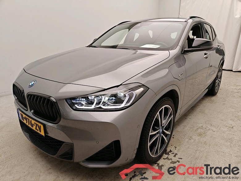BMW X2 xDrive25e M Sport + Pano #1
