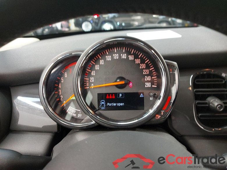 Mini 5 door One Aut. 5d #4