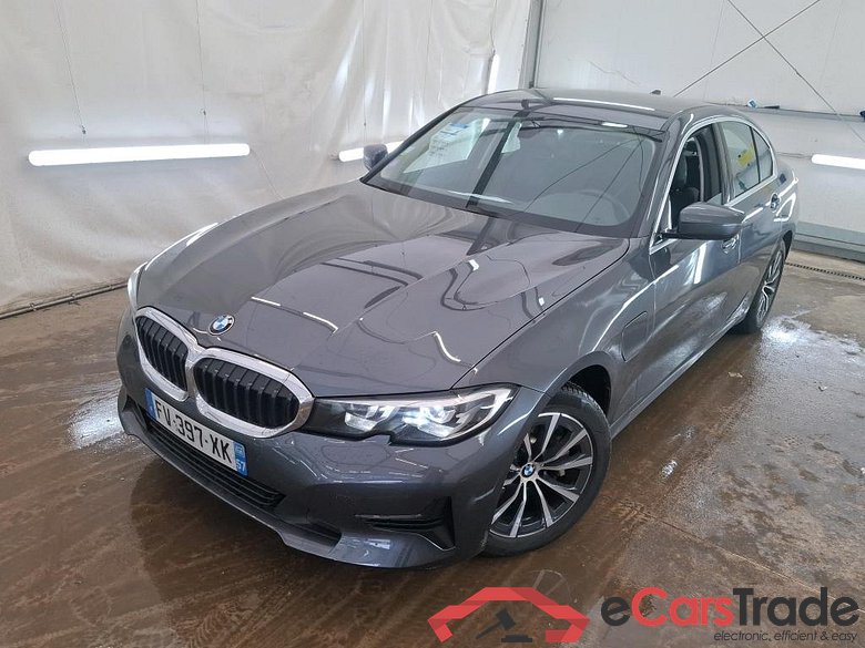 BMW Série 3 Berline / 2018 / 4P / Berline 330e 292ch Business Design BVA8 Hybride