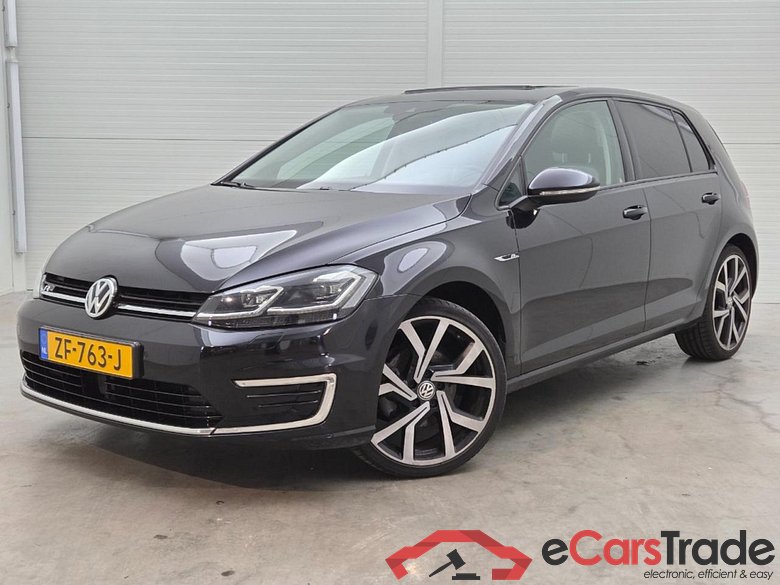 VOLKSWAGEN e-Golf e-Golf #1