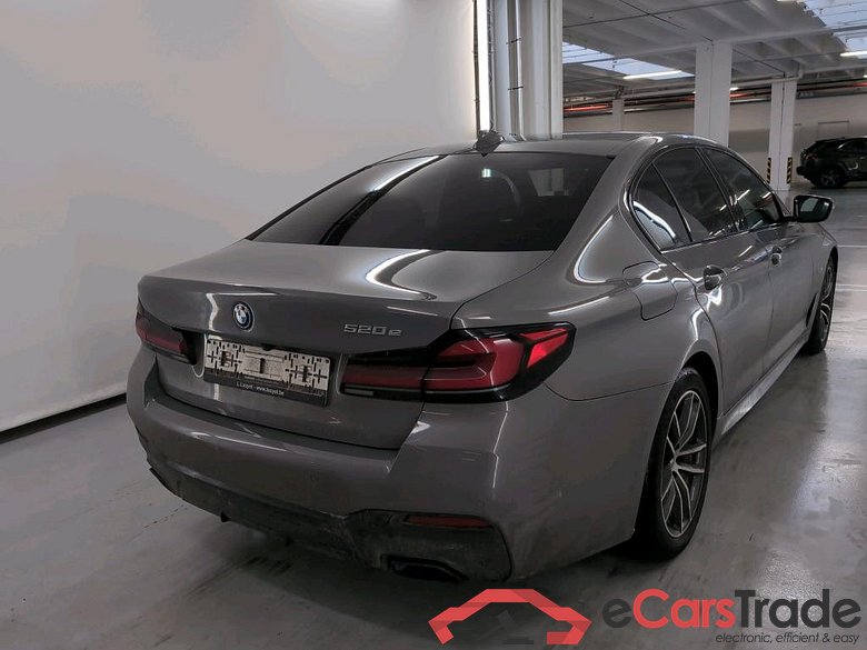 BMW 5 SERIES BERLINE 2.0 520E AUTO #4