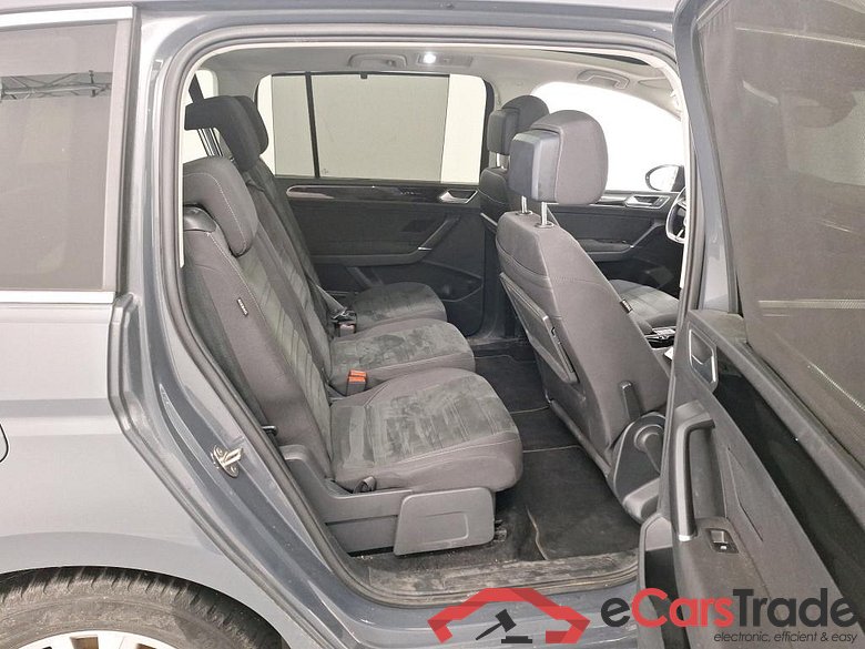 VOLKSWAGEN TOURAN 1.5 TSI HIGHLINE DSG #6