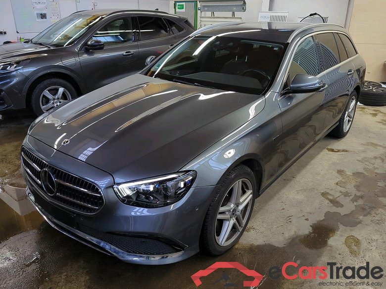 E -Klasse T-Modell E 300 de 4Matic (213.211)Avantgarde 2.0 225KW AT9 E6d #1