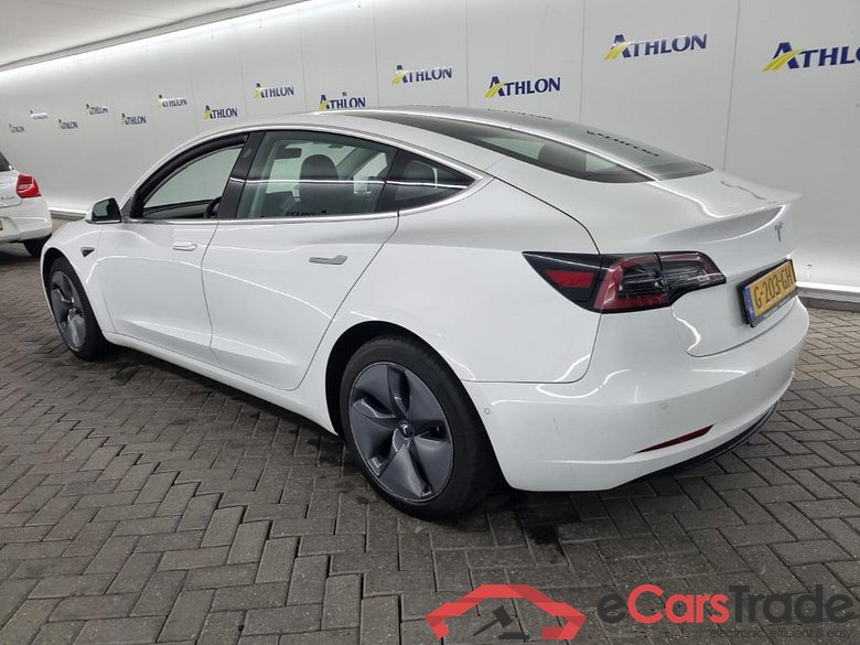 Tesla Model 3 Standard Range Plus RWD 4D 225kW #4