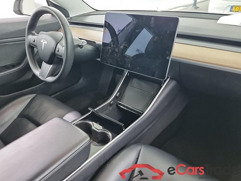 Tesla Model 3 Standard Range Plus RWD 4D 225kW #6