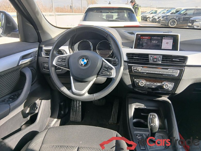 BMW X1 / 2019 / 5P / todoterreno sDrive18dA Corporate (AC4) #3