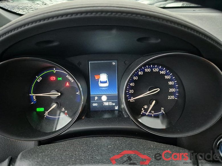TOYOTA C-HR / 2019 / 5P / todoterreno 1.8 125H Advance #4