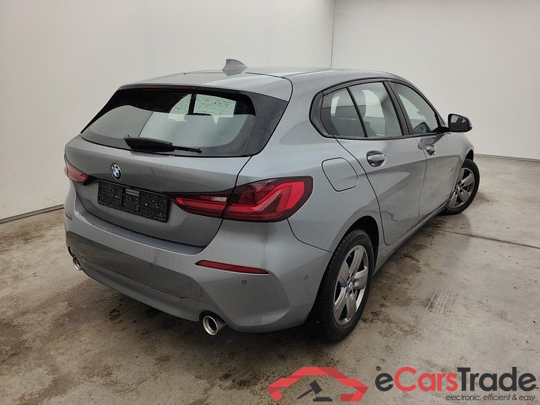 BMW 1 HATCH DIESEL - 2019 118 dA 150hp (EU6AP) 5d #2