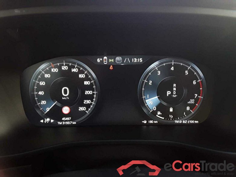 Volvo XC40 (2017->) DE - SUV5 B4 2WD EU6d, R-Design (EURO 6d), 2020 - 2022 #2