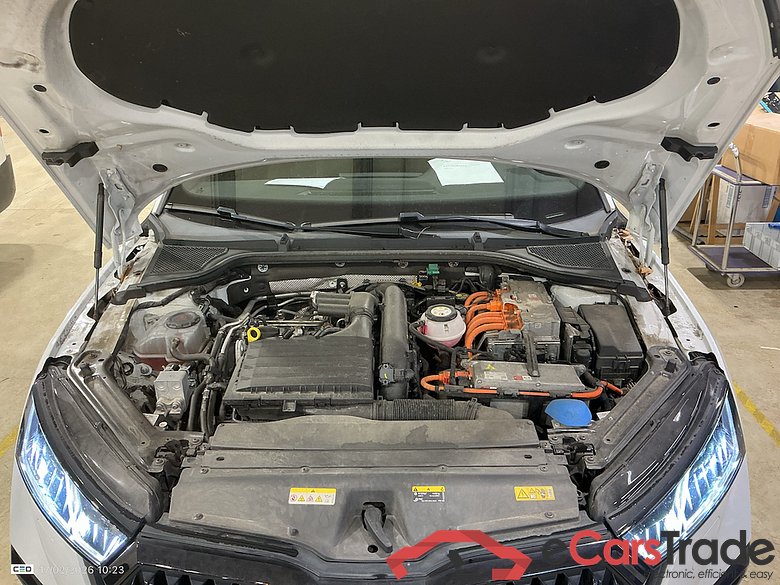 SKODA OCTAVIA 1.4 TSI PHEV 180KW DSG RS #6